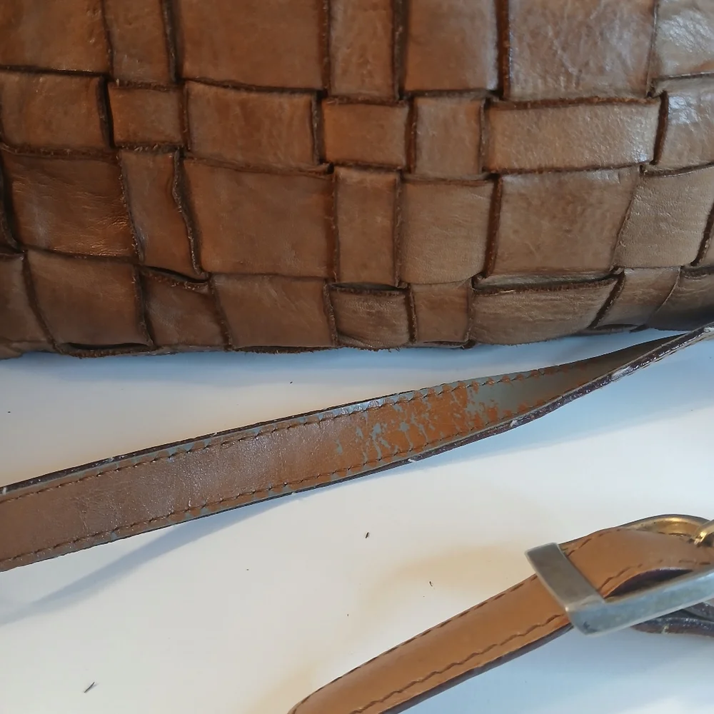 Costanza Rota Brown Woven Italian Leather Messenger Crossbody Bag